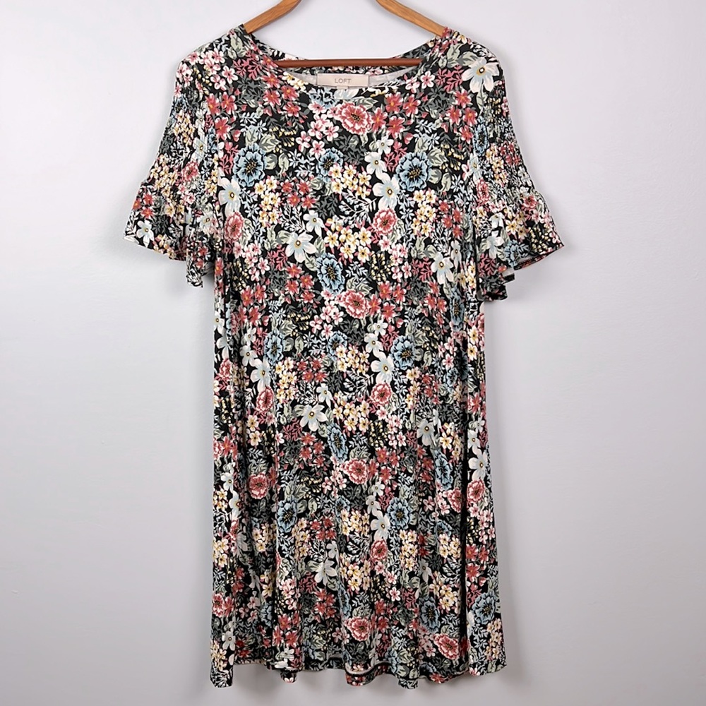 Loft medium short sleeve floral dress